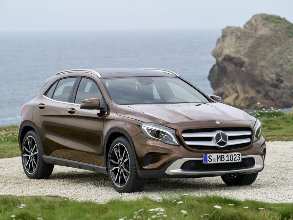 Коврики текстильные "Комфорт" для Mercedes-Benz GLA-Class (suv / X156) 2013 - 2017, темно-серые, 5шт.